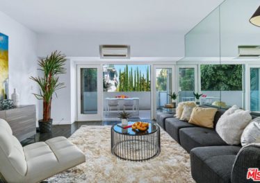 1155 North La Cienega Boulevard, Unit 110 West Hollywood, CA 90069
