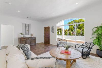 1011 Superba Avenue Venice CA 90291