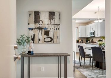 2222 N Beachwood Dr., #101 Los Angeles, CA 90068