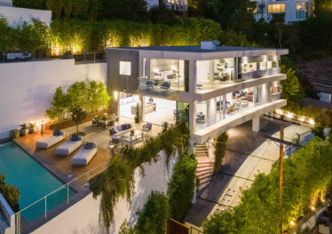 8613 Hollywood Blvd, Los Angeles, CA 90069