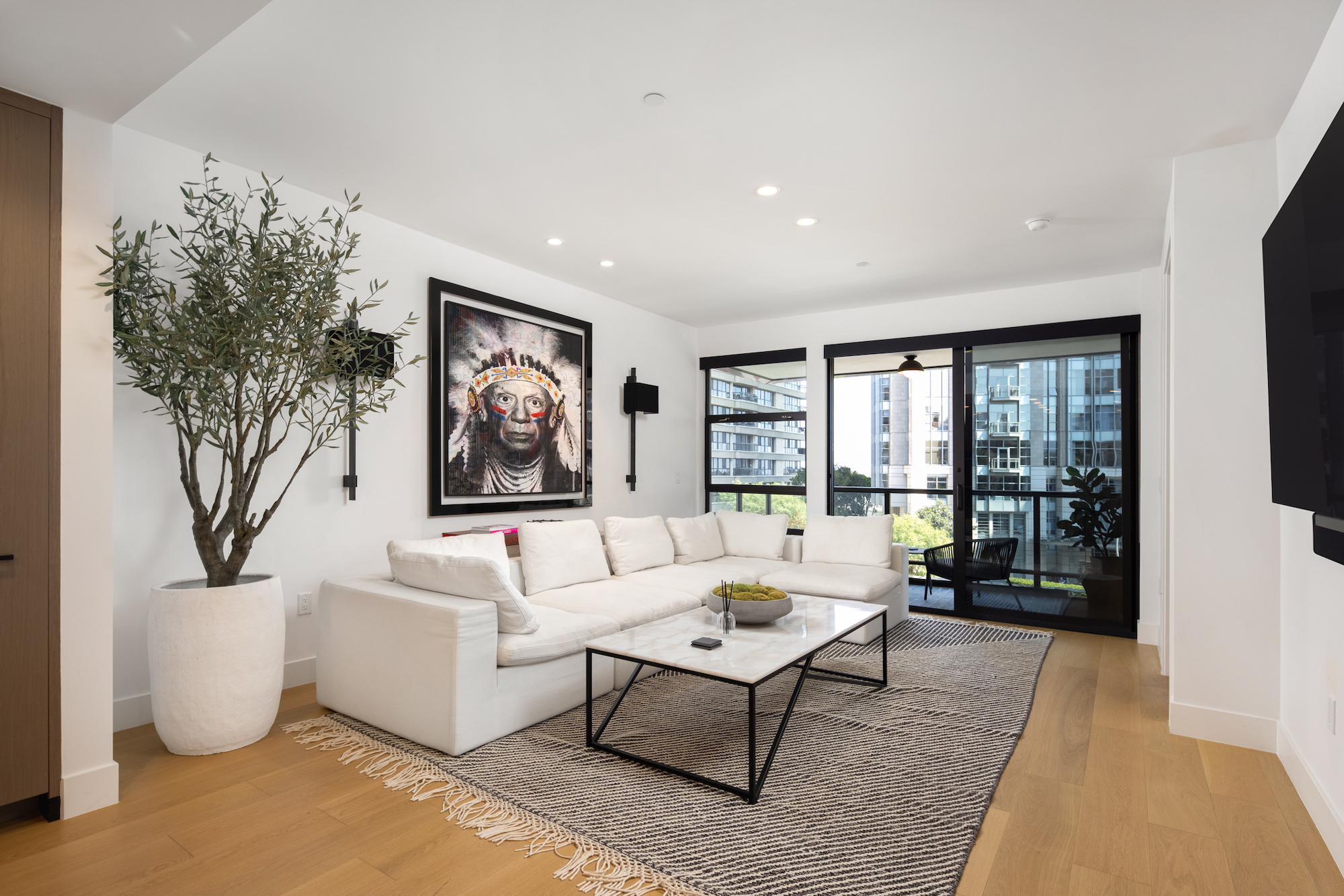 10777 Wilshire Blvd #402 Los Angeles CA 90024